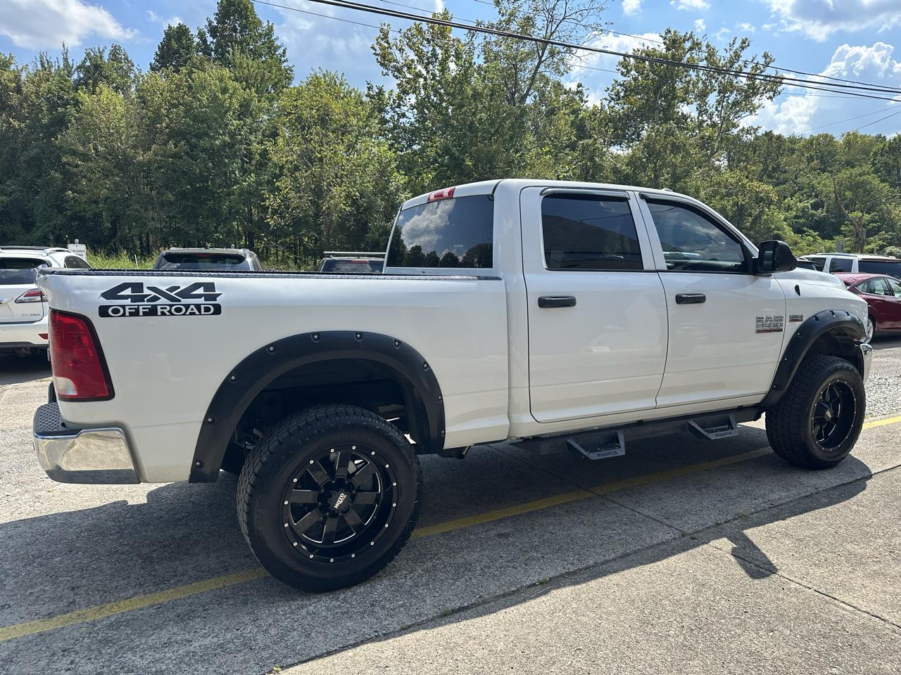 RAM 2500 Tradesman Crew Cab SWB 4WD 2017