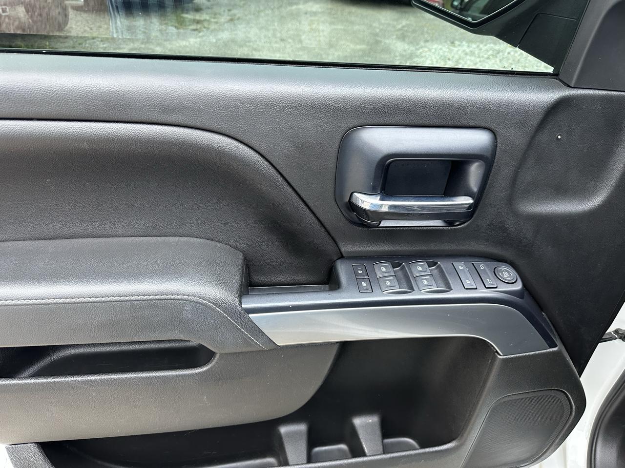 Chevrolet Silverado 1500 2LT Crew Cab 2WD 2014