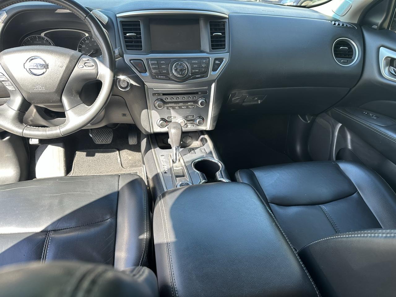 Nissan Pathfinder Platinum 4WD 2017