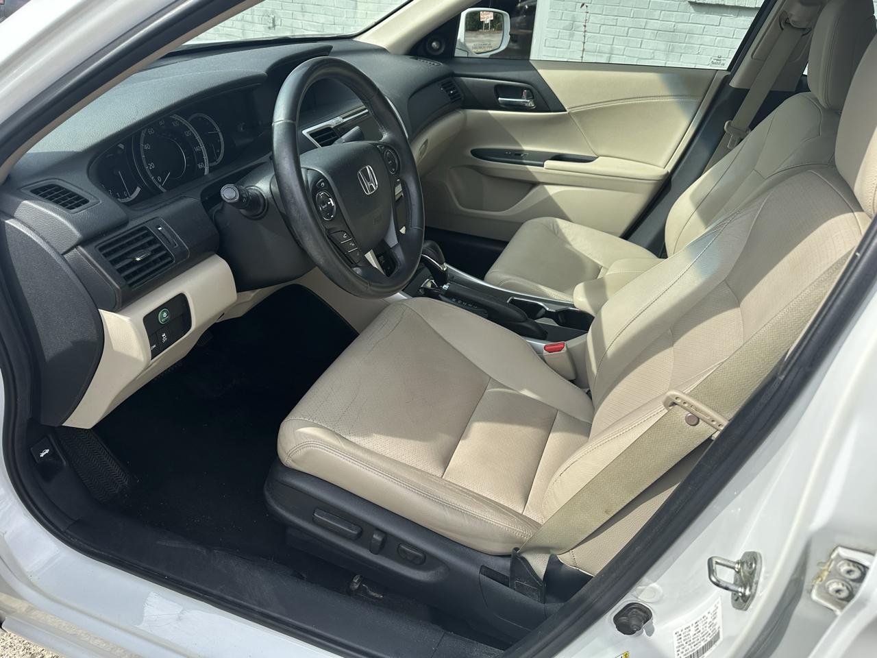Honda Accord EX-L Sedan CVT 2013