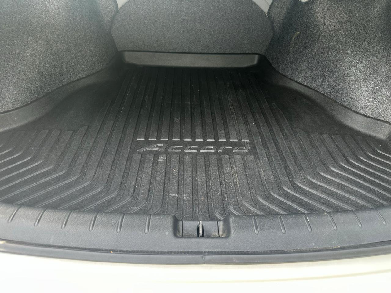 Honda Accord EX-L Sedan CVT 2013