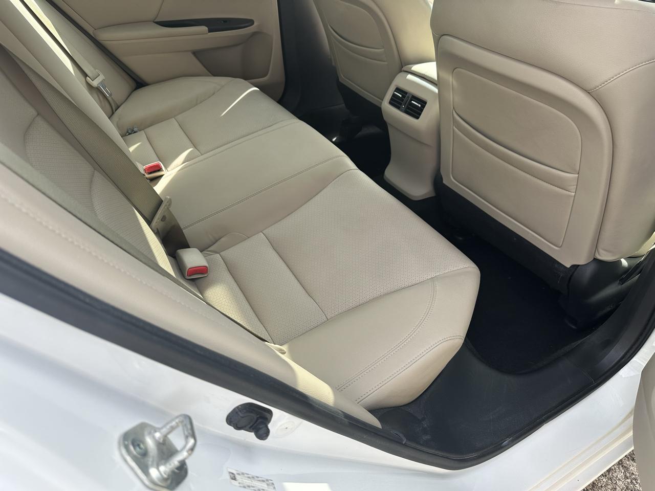 Honda Accord EX-L Sedan CVT 2013
