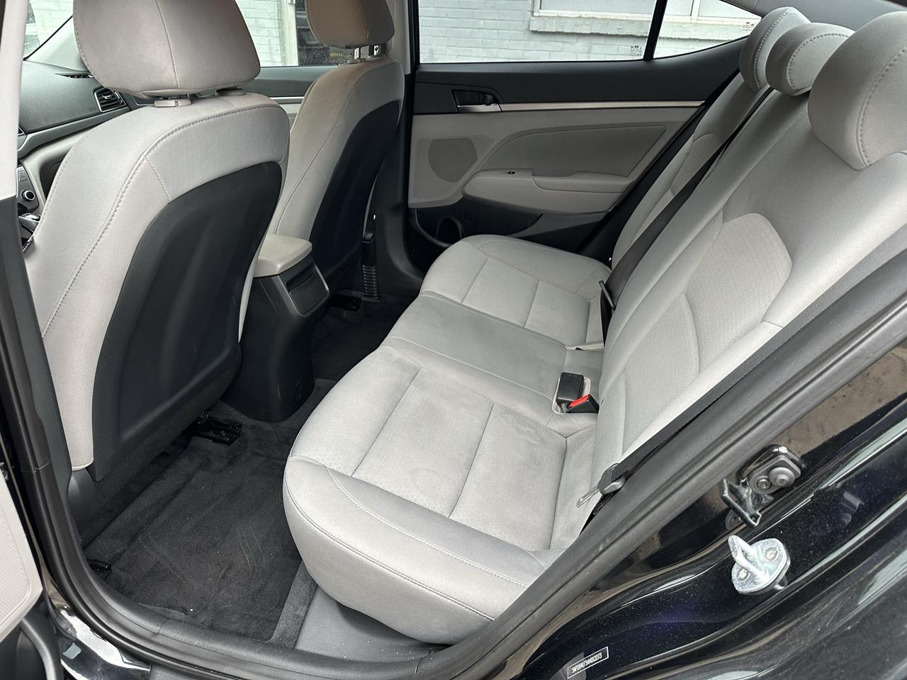 Hyundai Elantra SE 2017