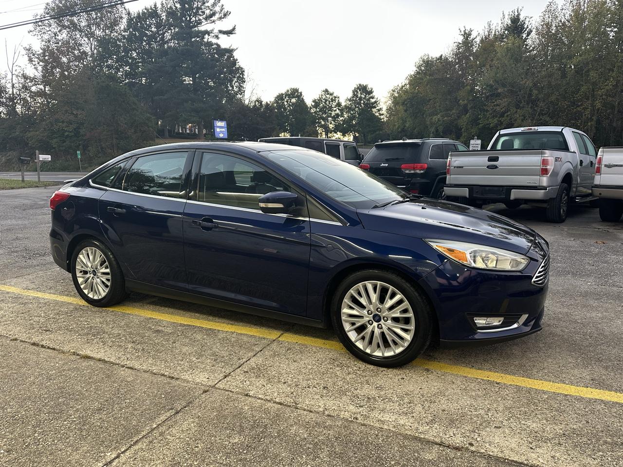 Ford Focus Titanium Sedan 2017