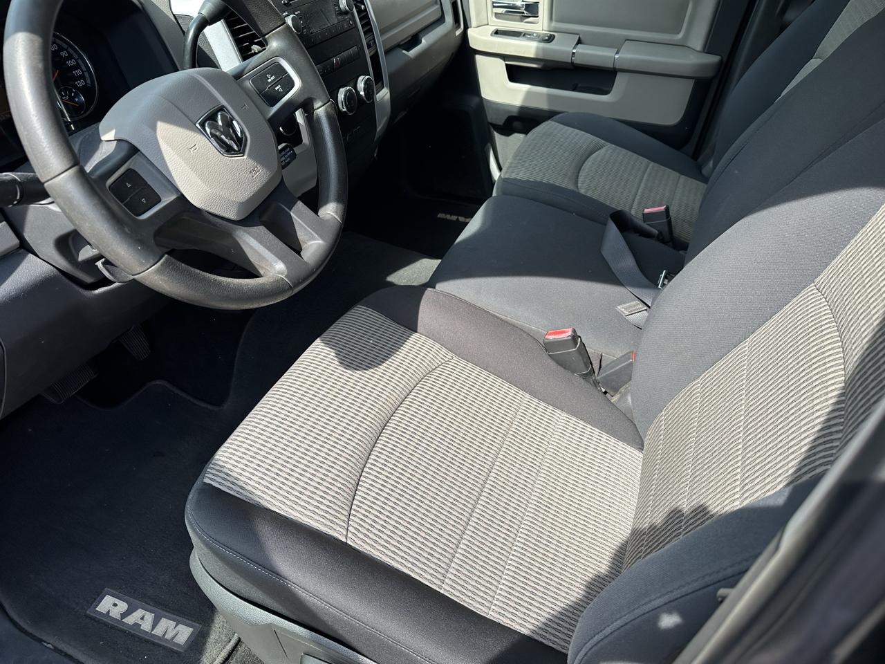 Dodge Ram 1500 SLT Crew Cab 4WD 2009
