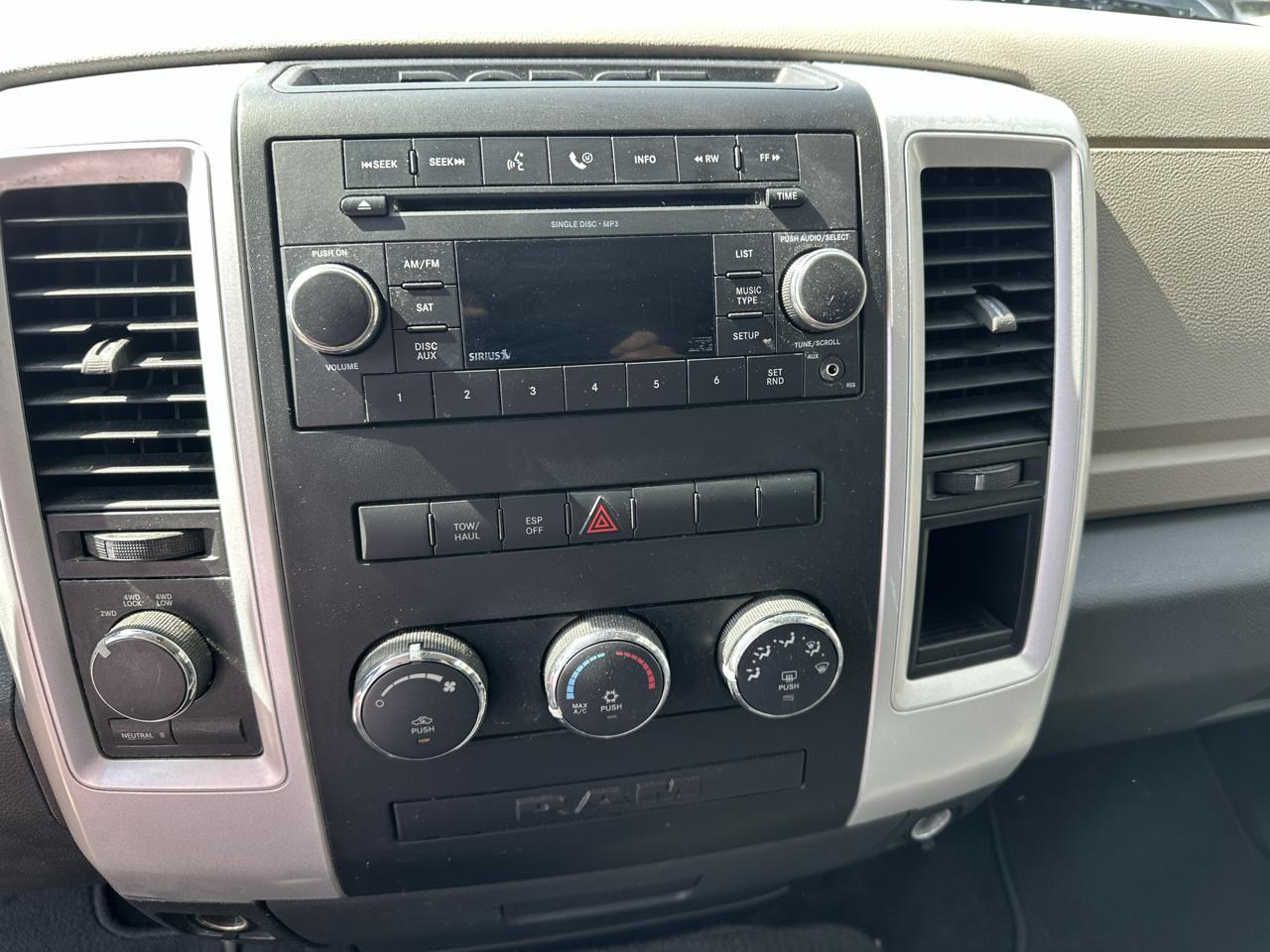 Dodge Ram 1500 SLT Crew Cab 4WD 2009