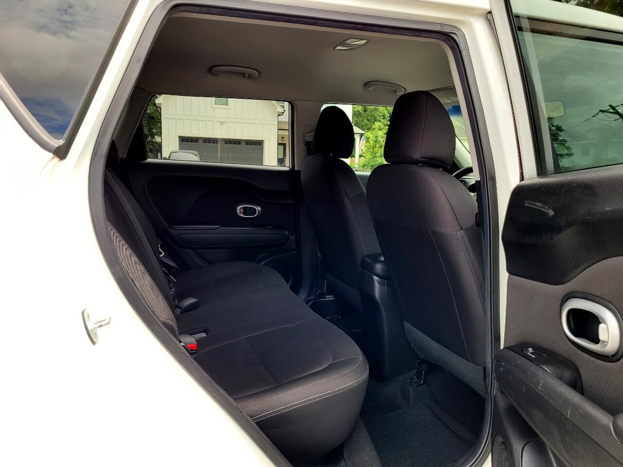 Kia Soul Base 6A 2017 Kia Soul Base 6A 2017