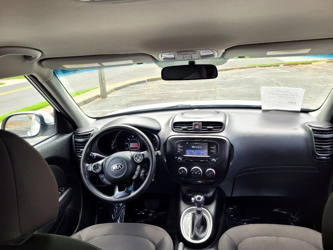 Kia Soul Base 6A 2017 Kia Soul Base 6A 2017