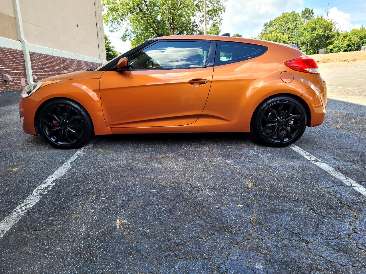 Hyundai Veloster Base 2013 Hyundai Veloster Base 2013