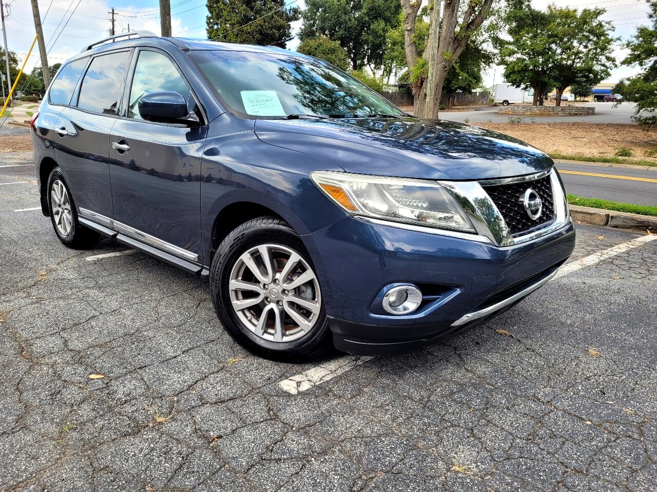 Nissan Pathfinder SV 2WD 2015 Nissan Pathfinder SV 2WD 2015