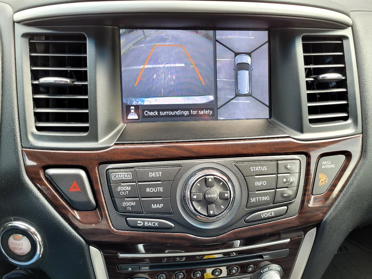 Nissan Pathfinder SV 2WD 2015 Nissan Pathfinder SV 2WD 2015