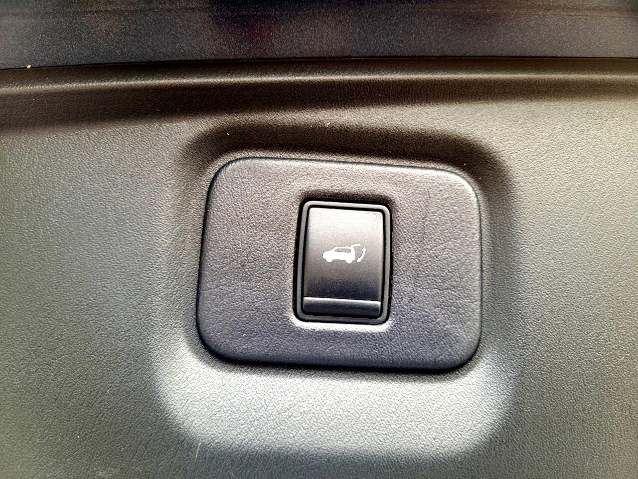 Nissan Pathfinder SV 2WD 2015 Nissan Pathfinder SV 2WD 2015