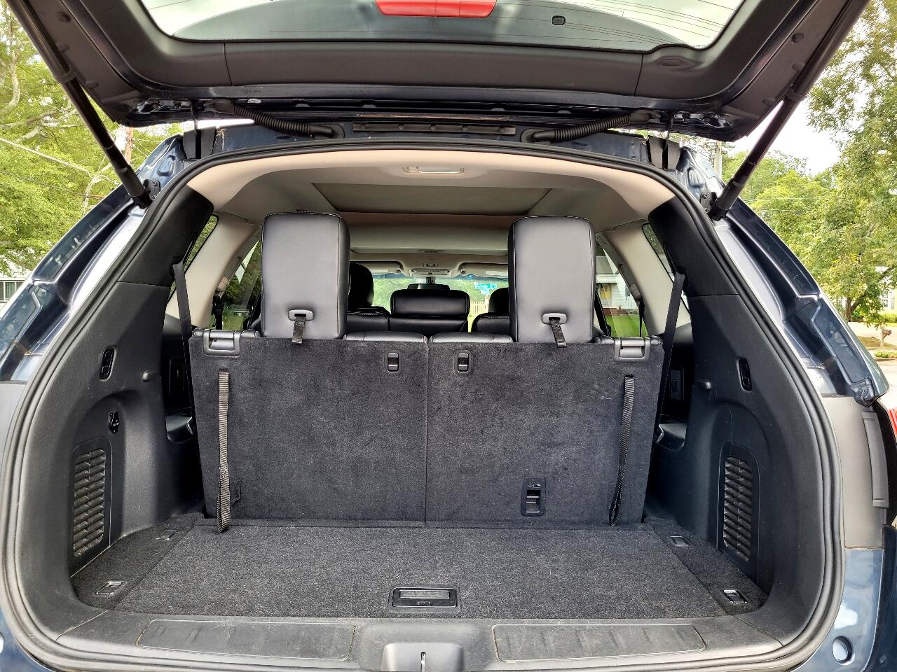 Nissan Pathfinder SV 2WD 2015 Nissan Pathfinder SV 2WD 2015