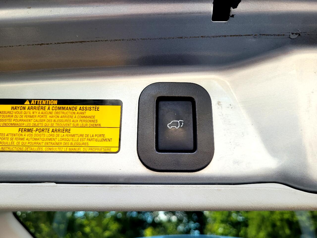 Toyota Sienna XLE FWD 8-Passenger V6 2014 Toyota Sienna XLE FWD 8-Passenger V6 2014