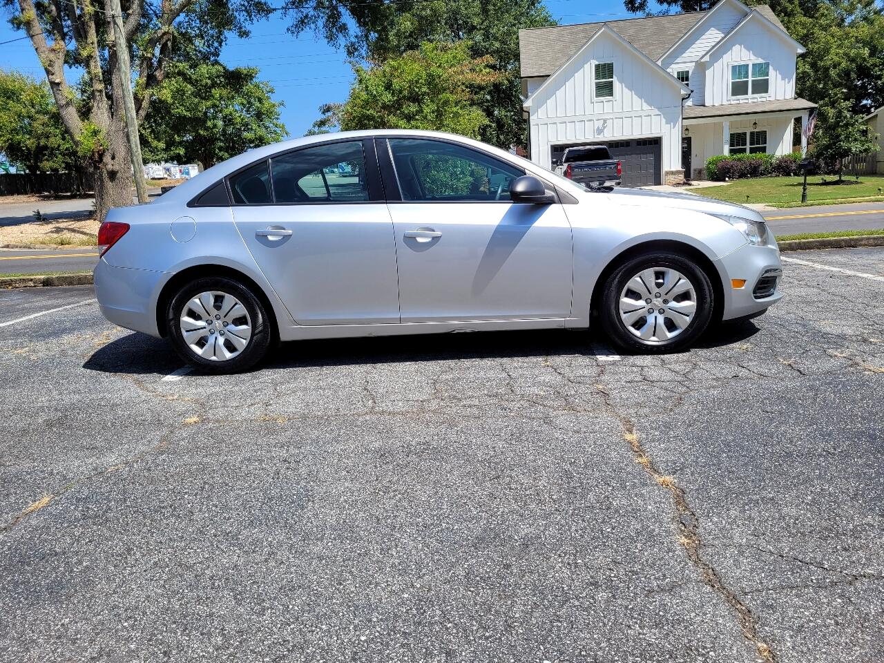 Chevrolet Cruze Limited LS Auto 2016 Chevrolet Cruze Limited LS Auto 2016