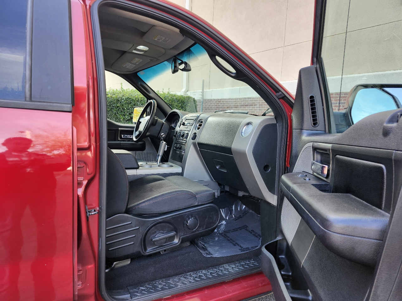 Ford F-150 Lariat SuperCrew 2WD 2007 Ford F-150 Lariat SuperCrew 2WD 2007