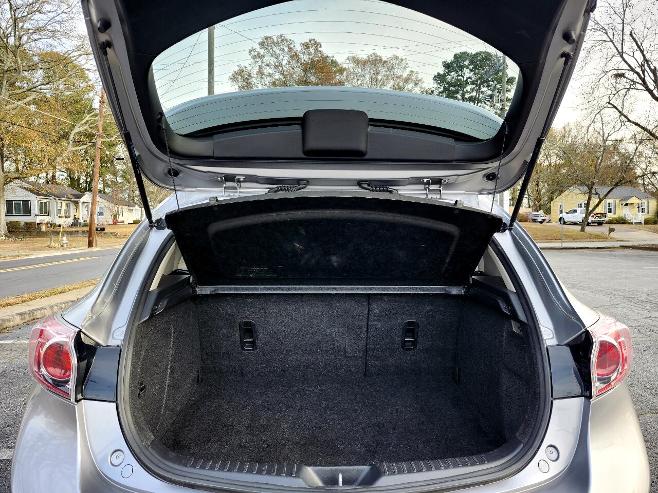 Mazda MAZDA3 s Sport 5-Door 2010