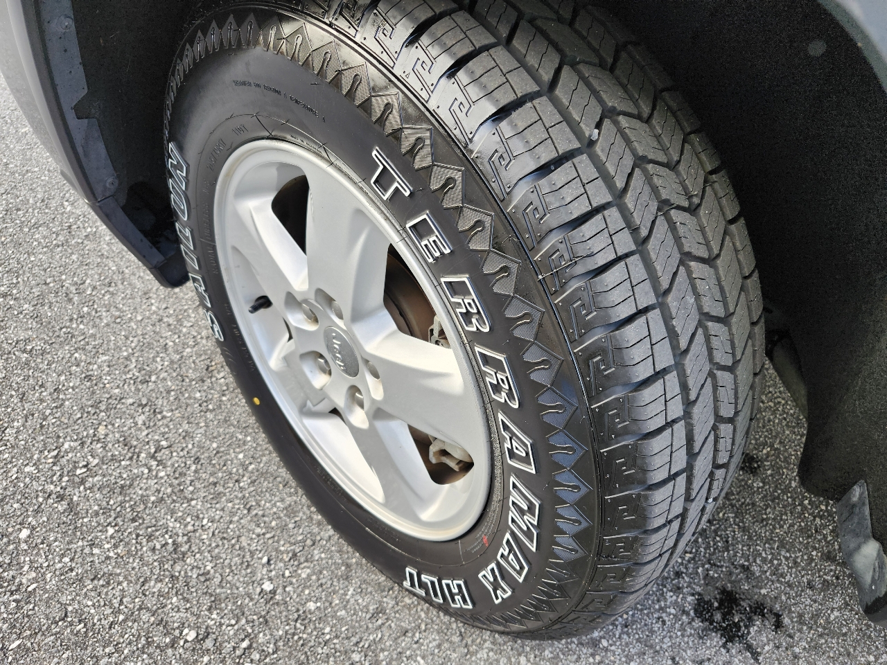 Jeep Grand Cherokee Laredo 2WD 2012