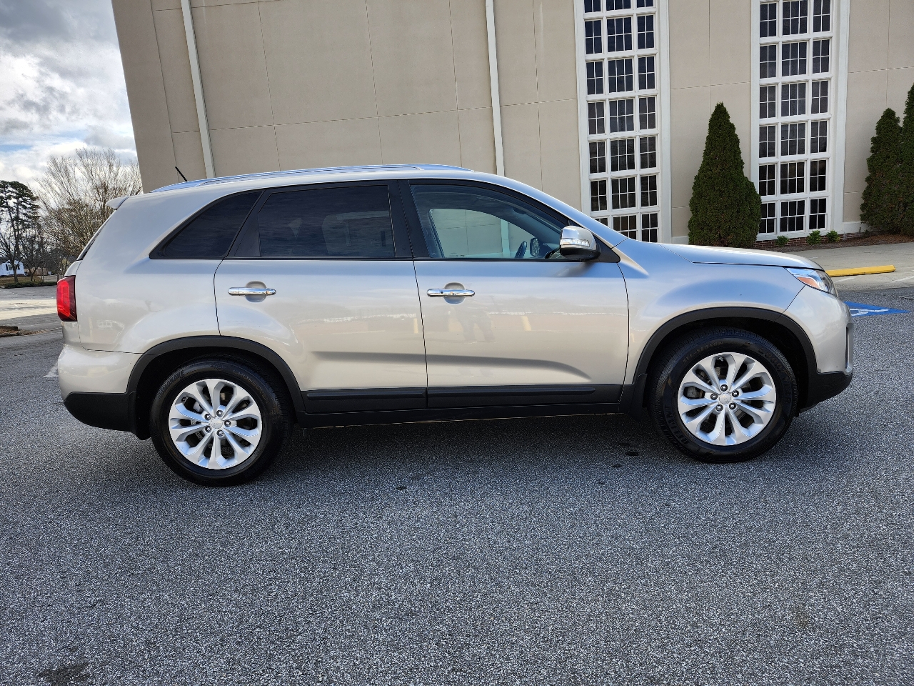 Kia Sorento EX V6 2WD 2014