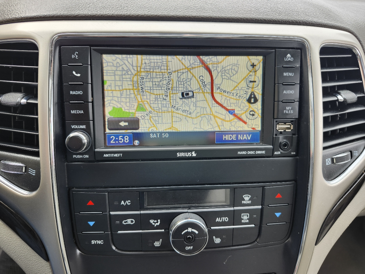 Jeep Grand Cherokee Laredo 2WD 2012