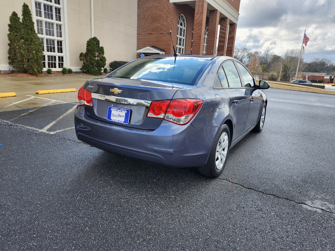 Chevrolet Cruze LS Auto 2013