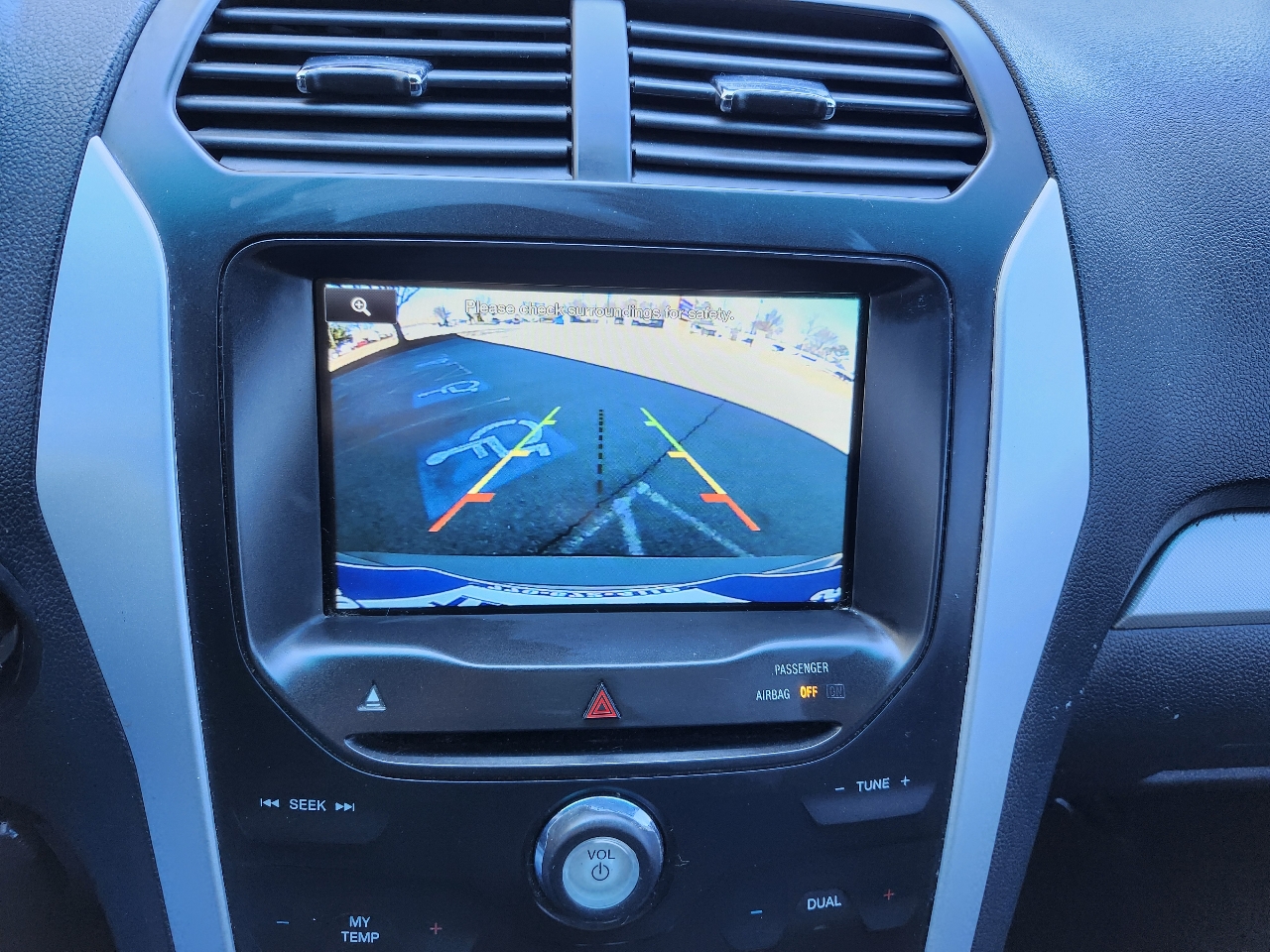 Ford Explorer XLT 4WD 2013