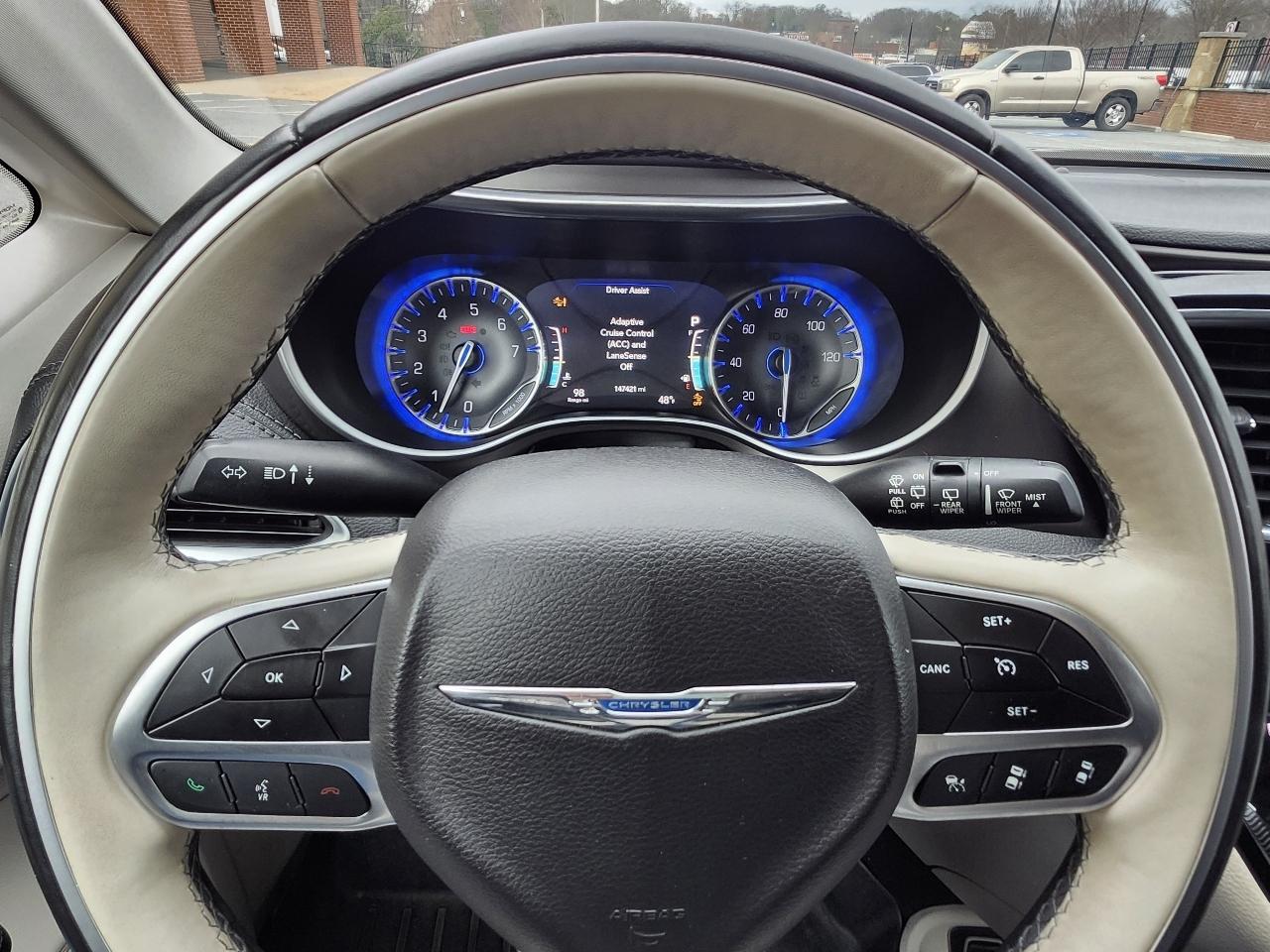 Chrysler Pacifica Limited 2018