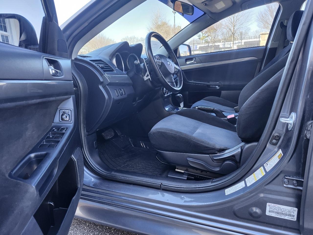 Mitsubishi Lancer GTS 2011