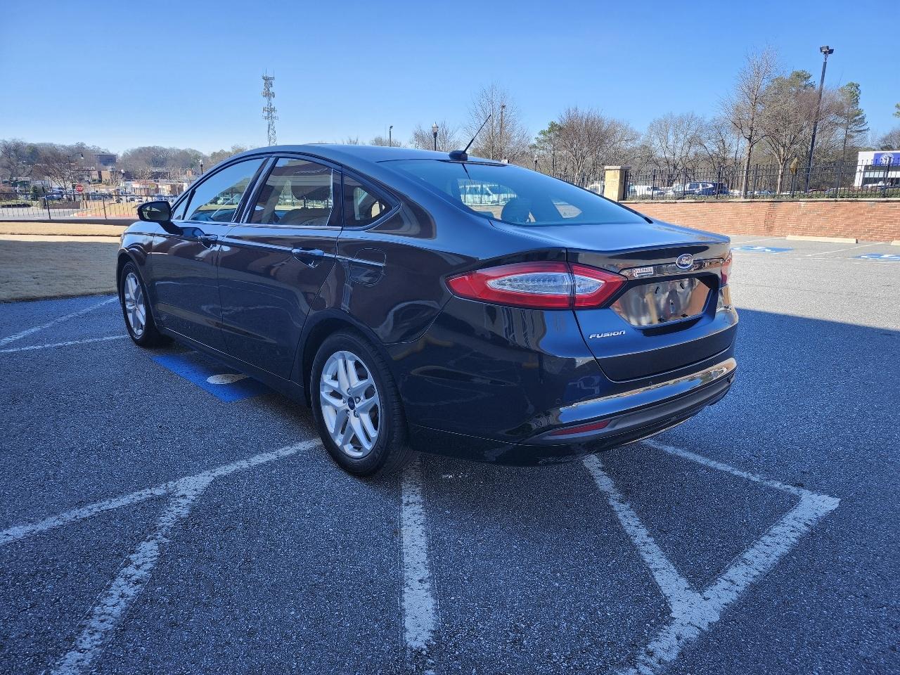 Ford Fusion SE 2013