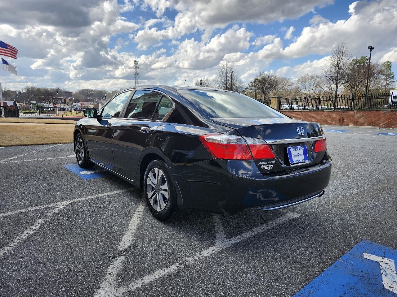 Honda Accord LX Sedan CVT 2015