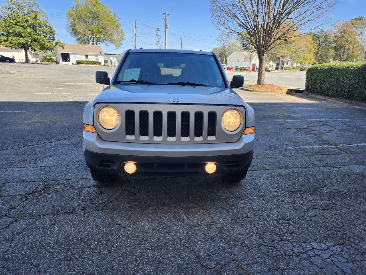 Jeep Patriot Latitude 2WD 2013