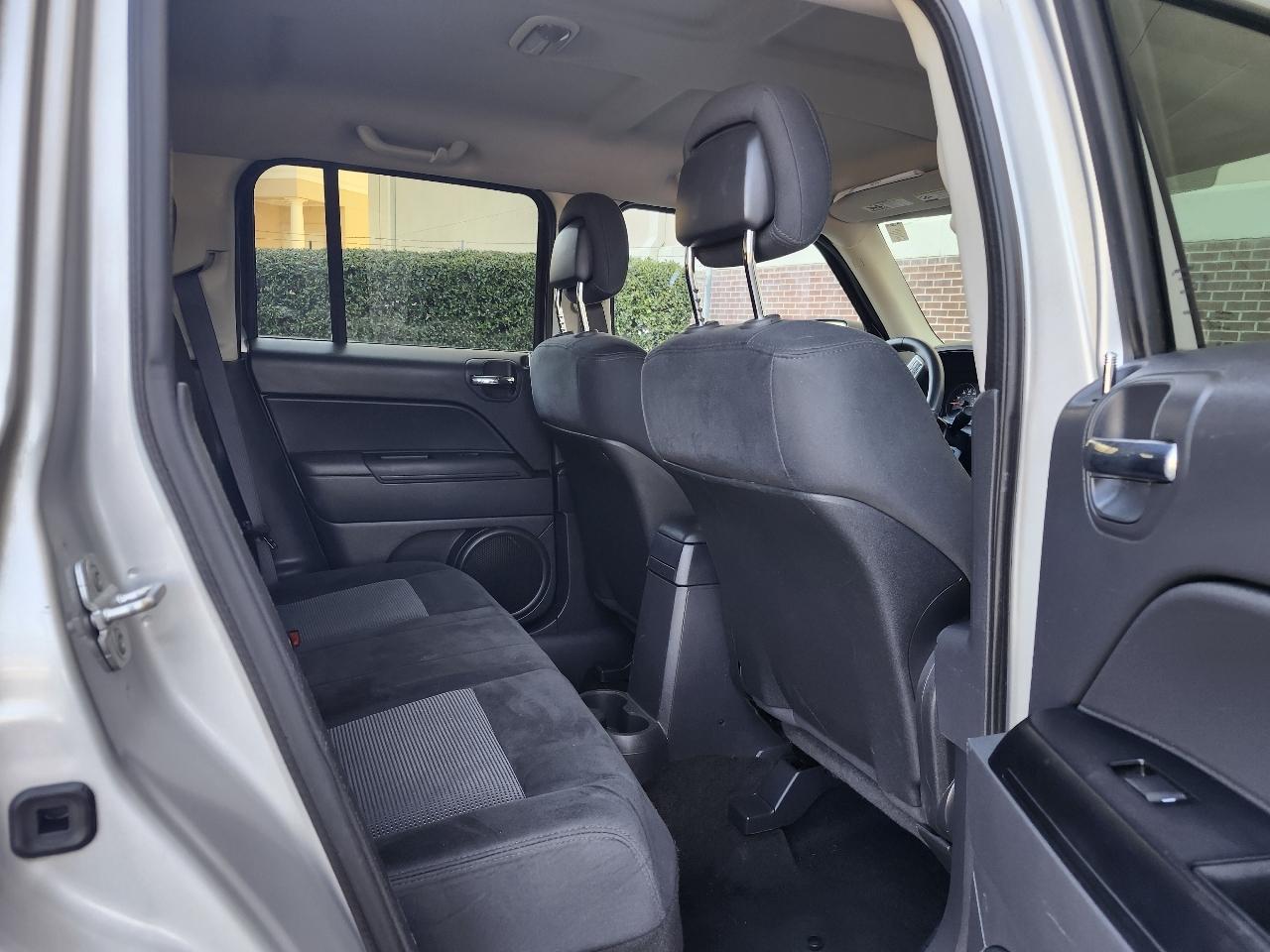 Jeep Patriot Latitude 2WD 2013