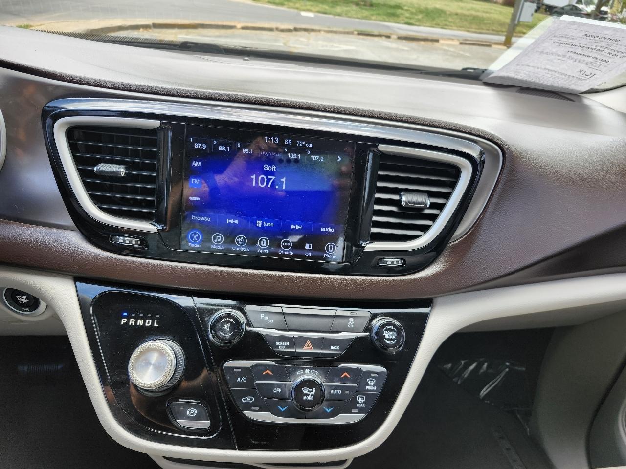 Chrysler Pacifica Touring-L 2017