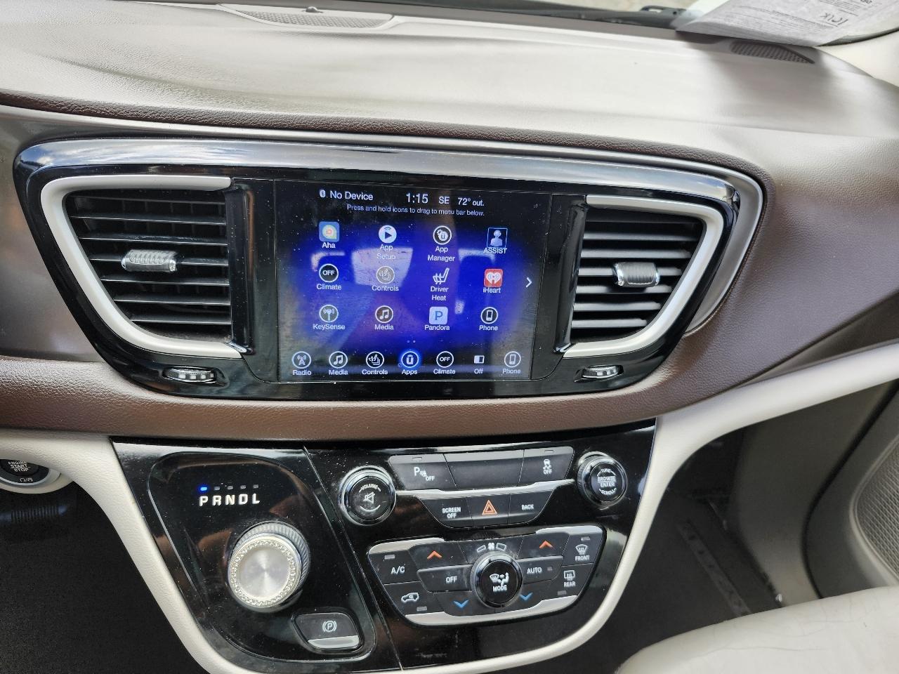 Chrysler Pacifica Touring-L 2017