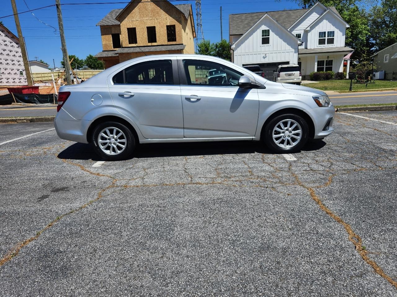 Chevrolet Sonic LT Auto Sedan 2017