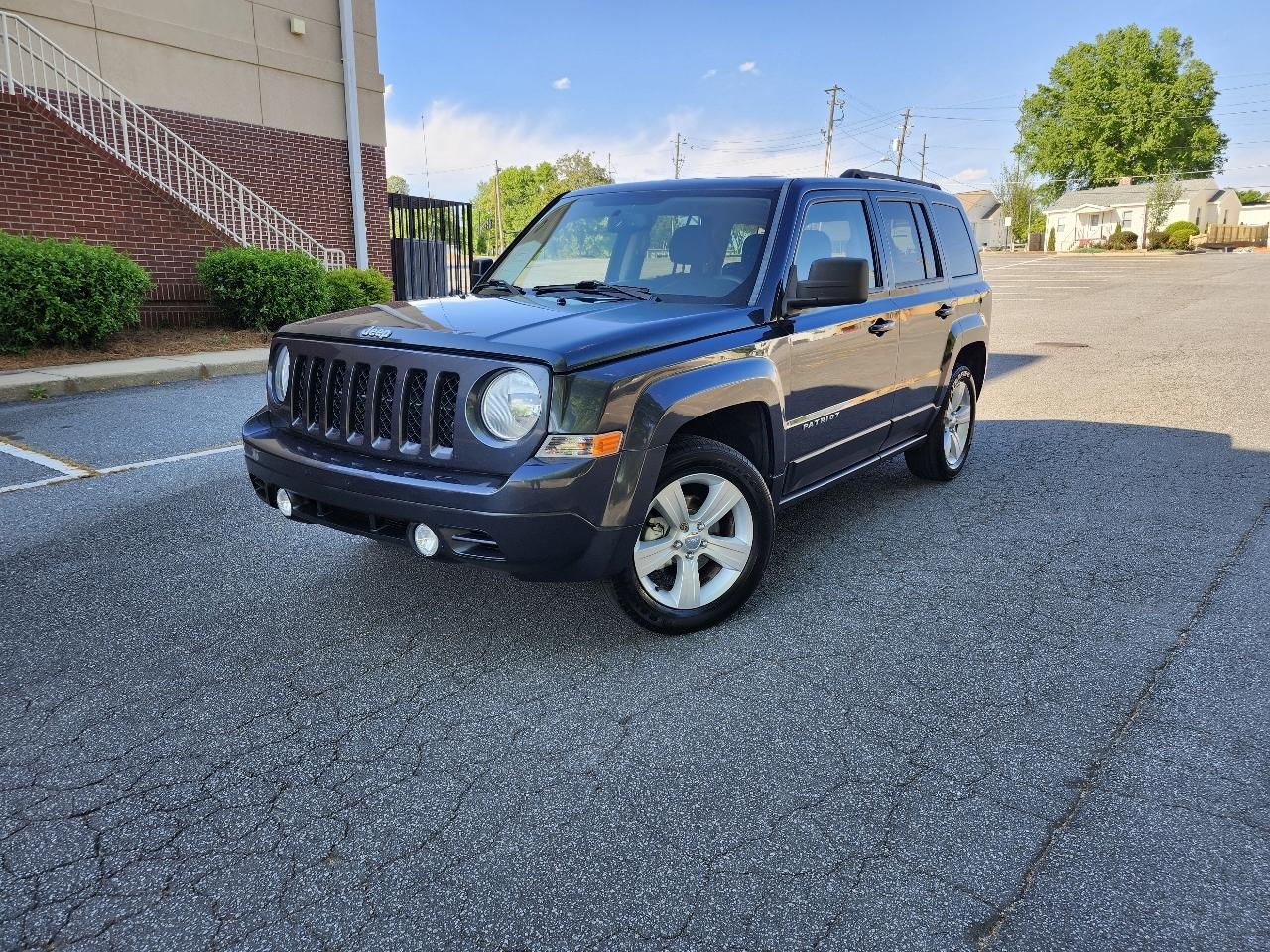 Jeep Patriot Latitude 2WD 2015