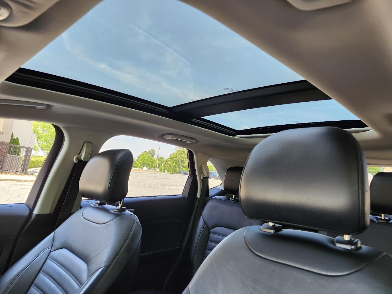 Ford Edge SEL FWD 2015