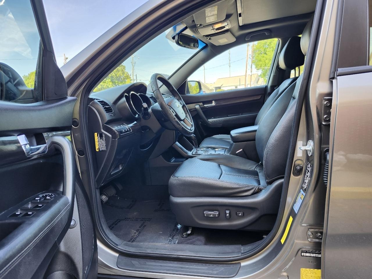 Kia Sorento EX V6 2WD 2011