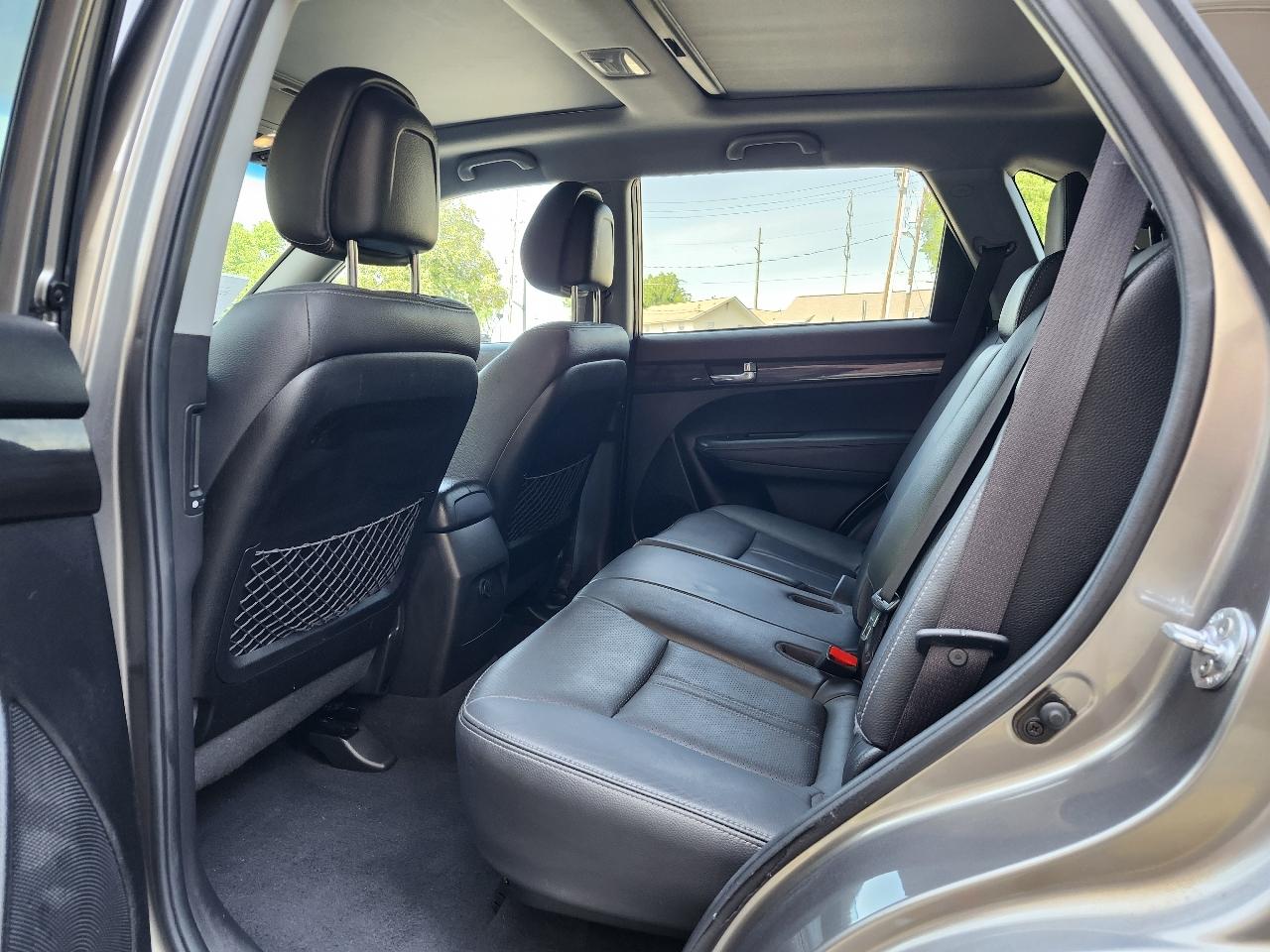 Kia Sorento EX V6 2WD 2011