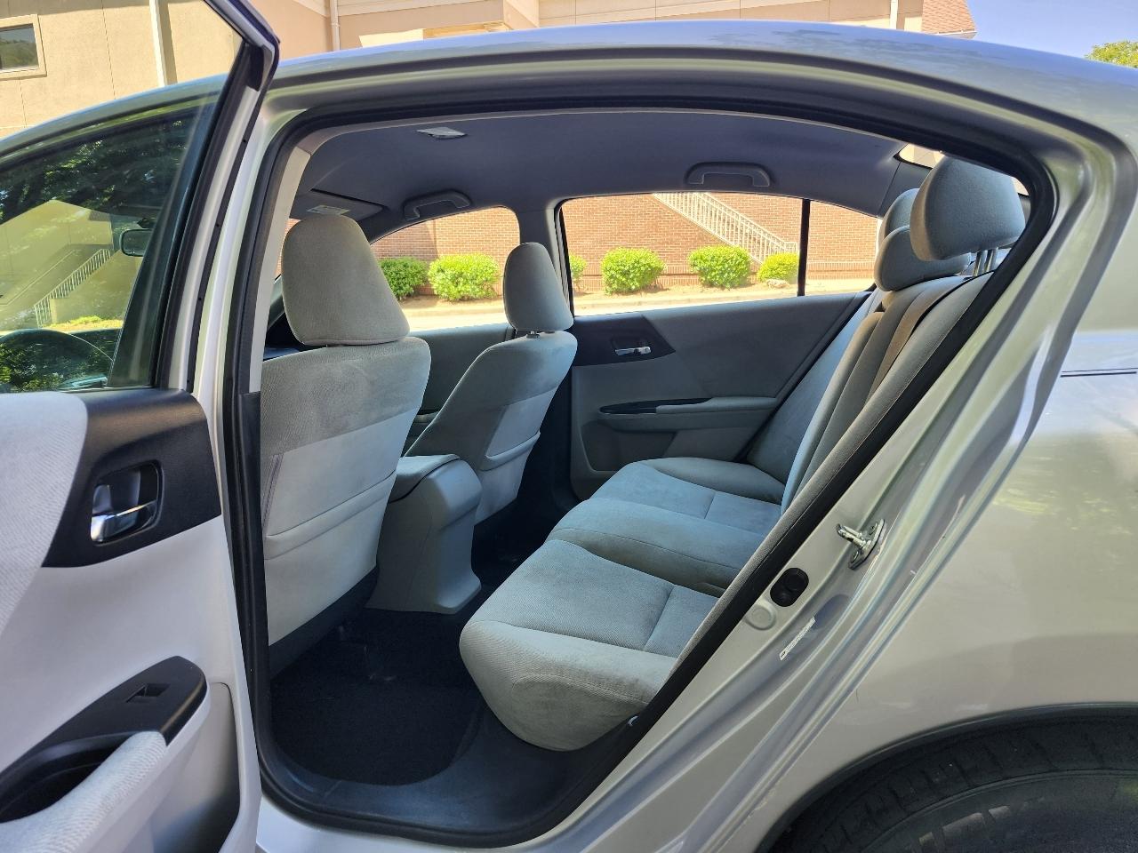 Honda Accord LX Sedan CVT 2013