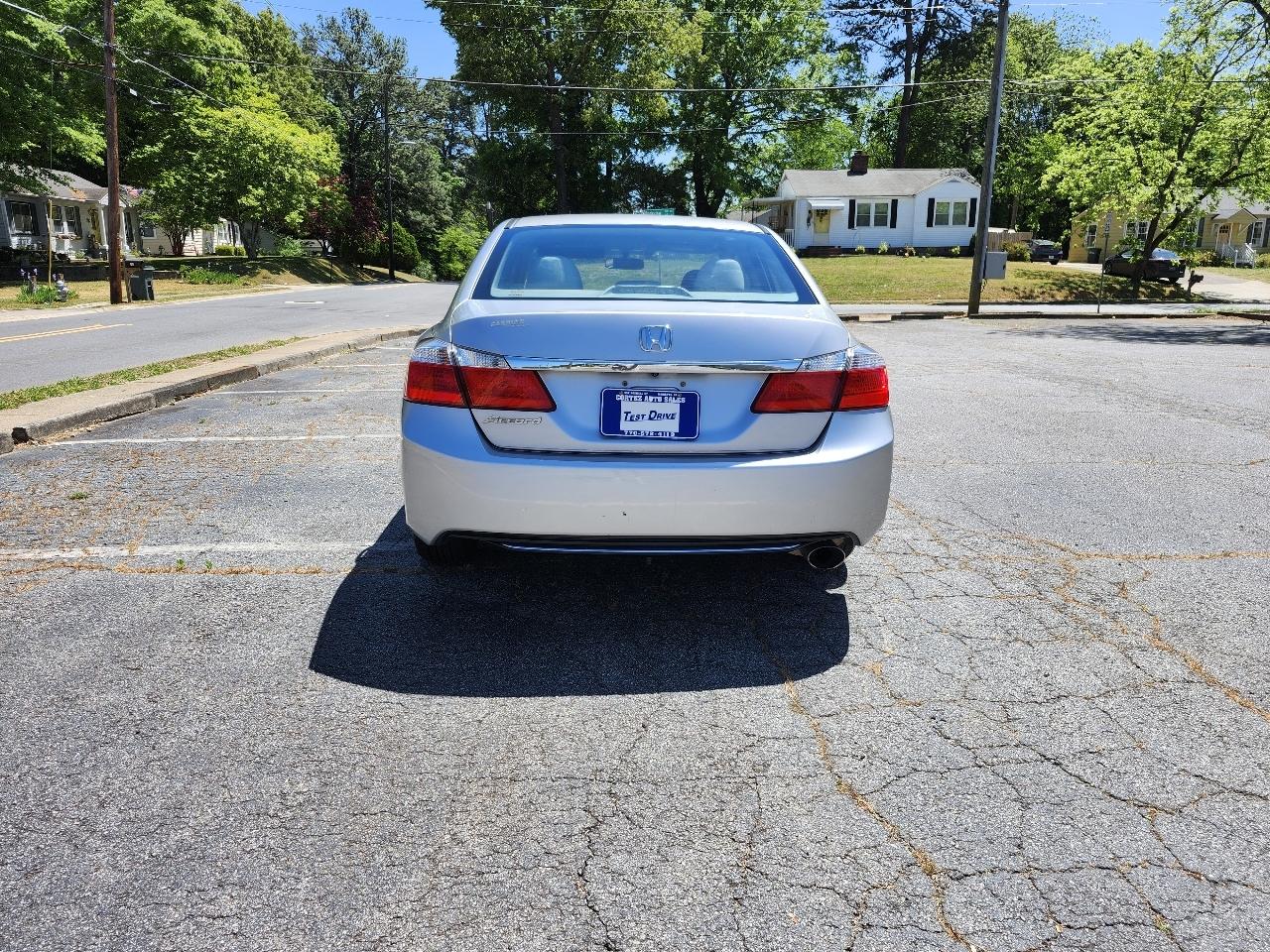 Honda Accord LX Sedan CVT 2013