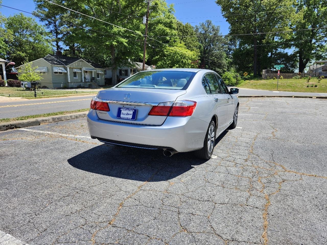 Honda Accord LX Sedan CVT 2013