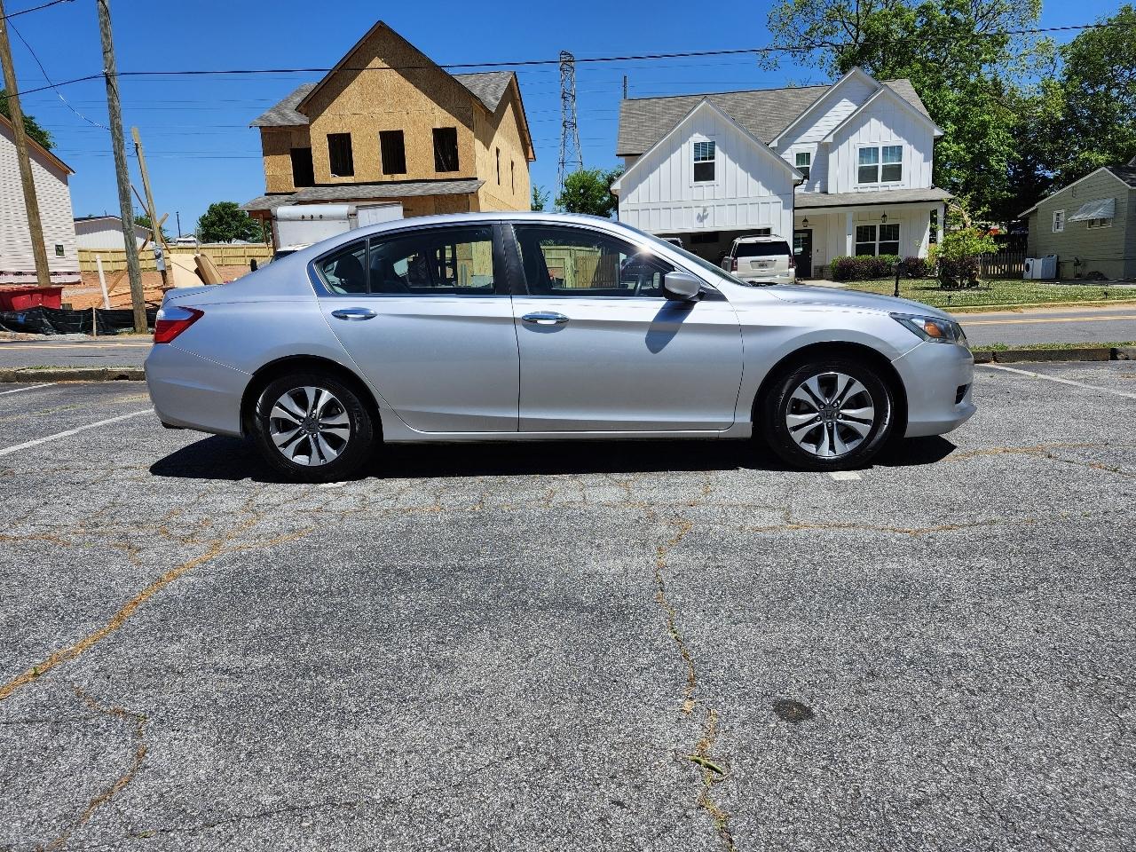Honda Accord LX Sedan CVT 2013