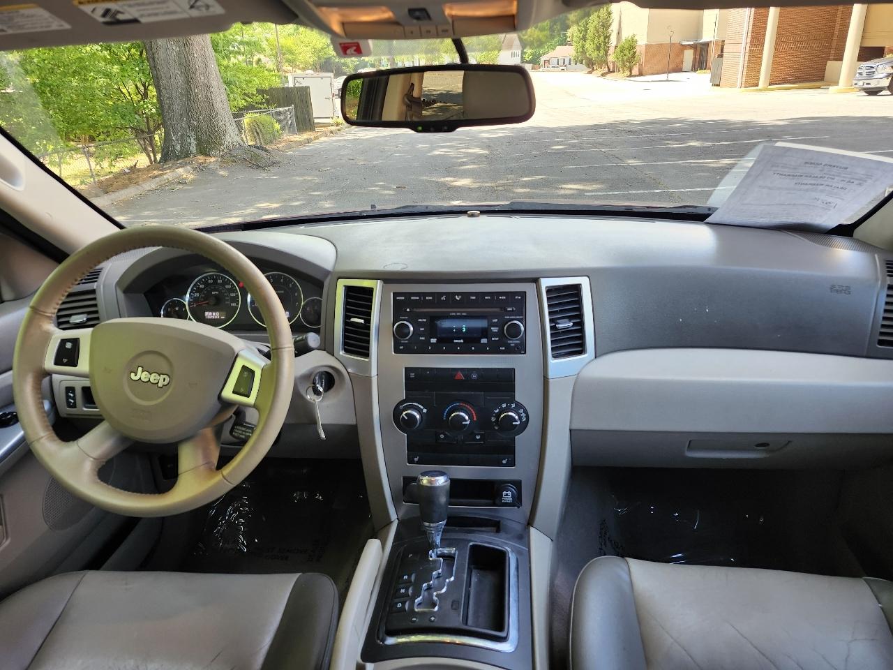 Jeep Grand Cherokee Laredo 2WD 2008