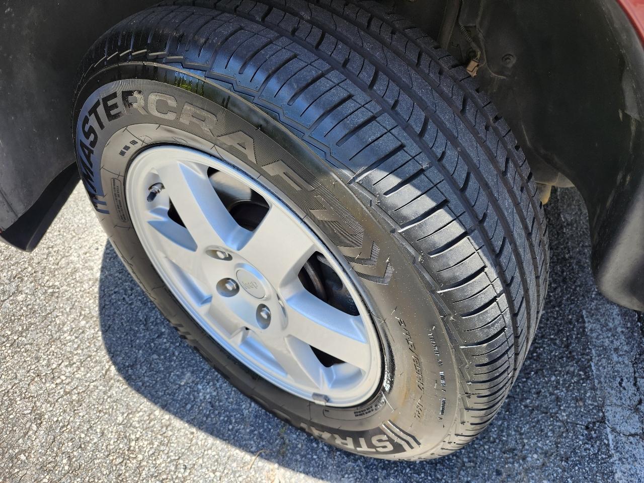 Jeep Grand Cherokee Laredo 2WD 2008