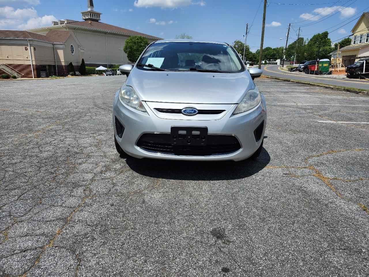 Ford Fiesta SE Hatchback 2012