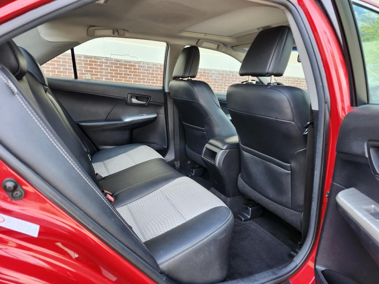 Toyota Camry XLE V6 2014