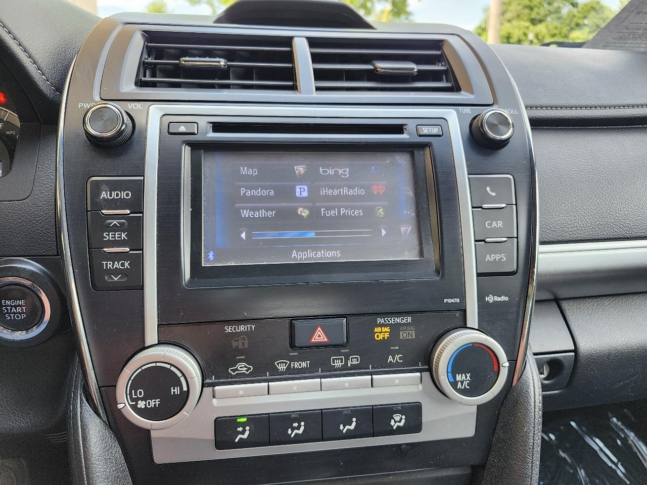 Toyota Camry XLE V6 2014