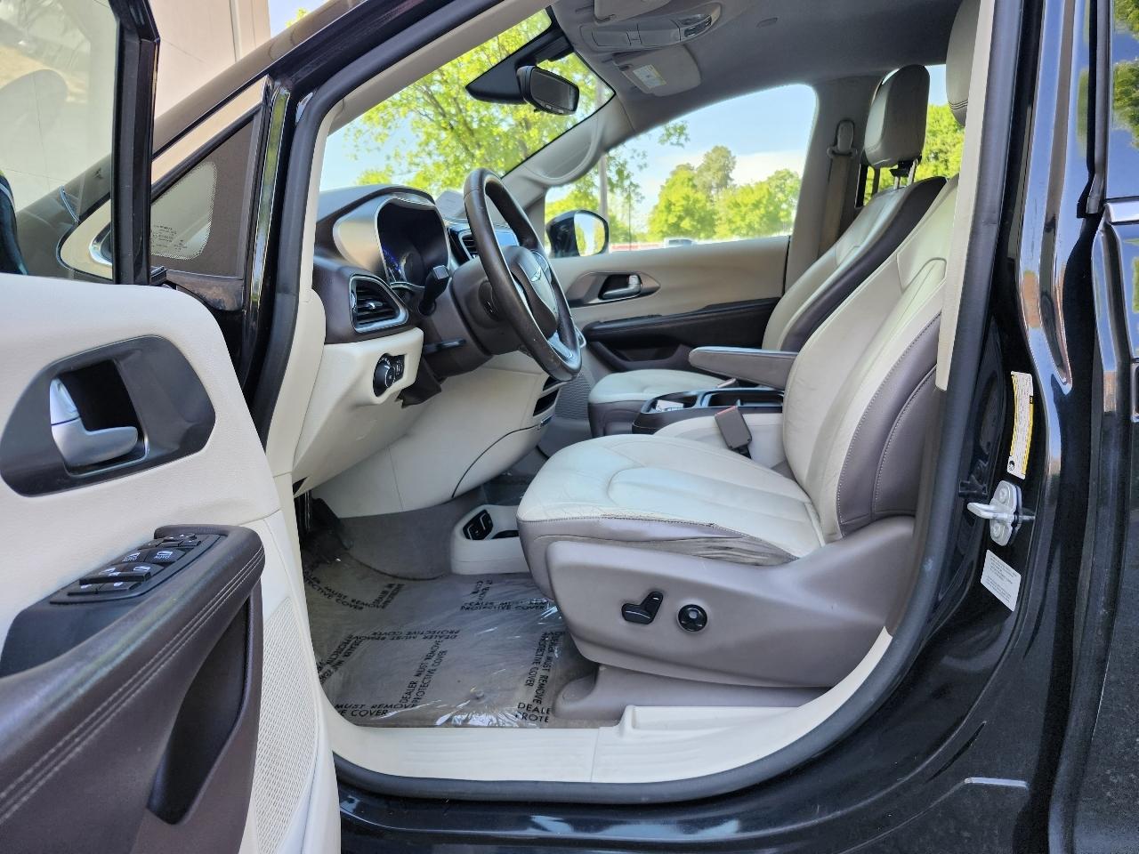 Chrysler Pacifica Touring-L 2017