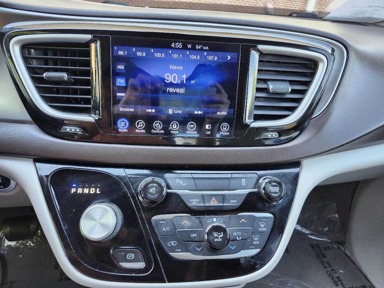 Chrysler Pacifica Touring-L 2017